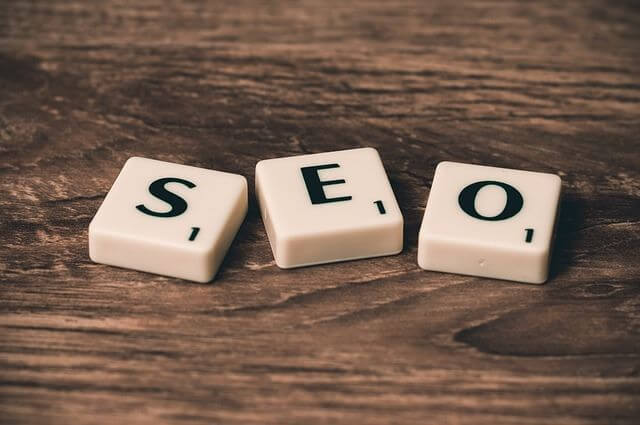 When to use AI for SEO content and when to avoid it